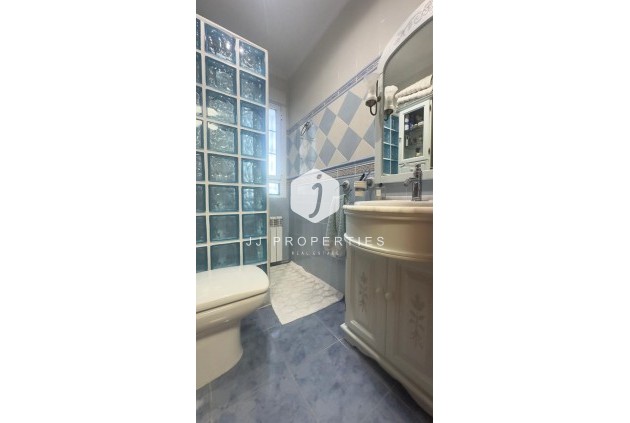 Tweedehands - Chalet -
Orihuela Costa - La Zenia