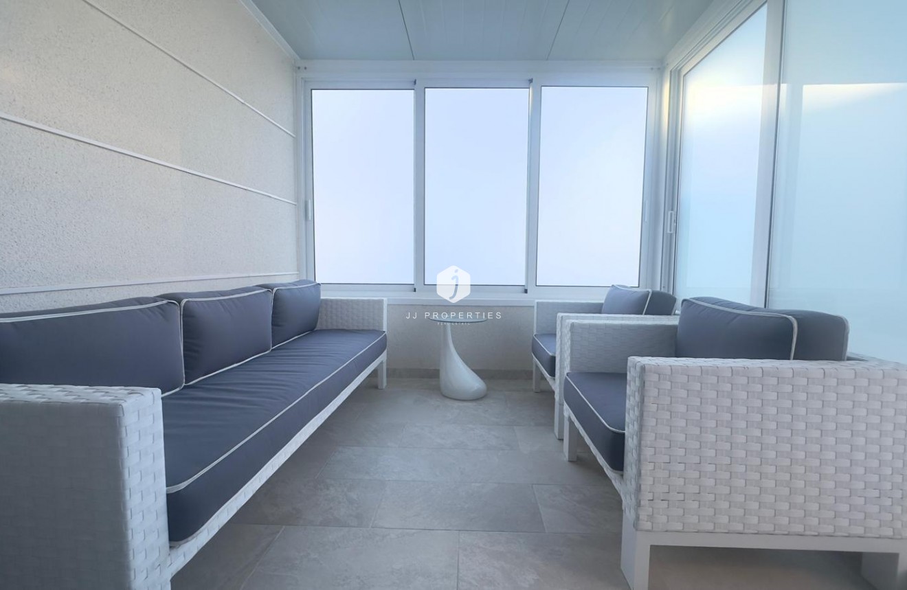 Tweedehands - Chalet -
Orihuela Costa - La Zenia