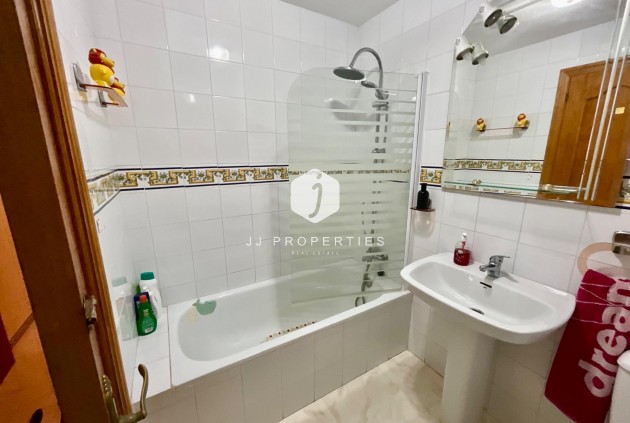 Tweedehands - Bungalow -
Torrevieja - Torreblanca