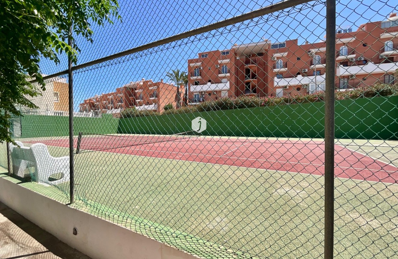 Tweedehands - Bungalow -
Torrevieja - Torreblanca