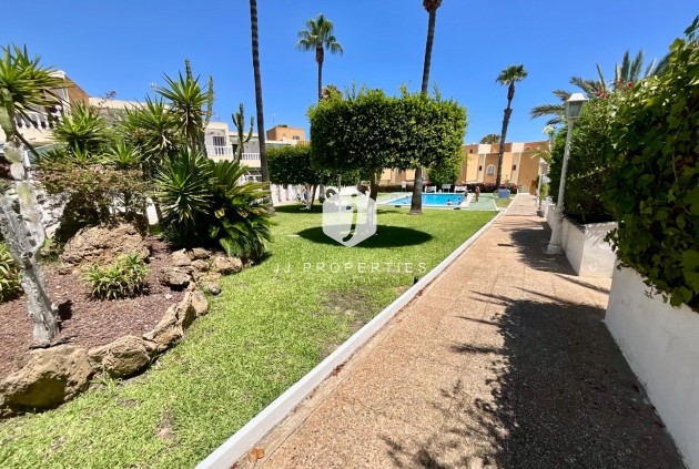 Tweedehands - Bungalow -
Torrevieja - Torreblanca