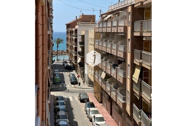Tweedehands - Appartement / flat -
Torrevieja - Playa del Cura