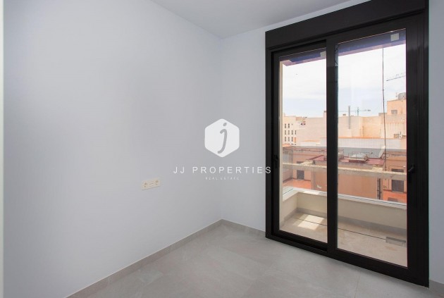 Tweedehands - Appartement / flat -
Torrevieja - Playa del Cura