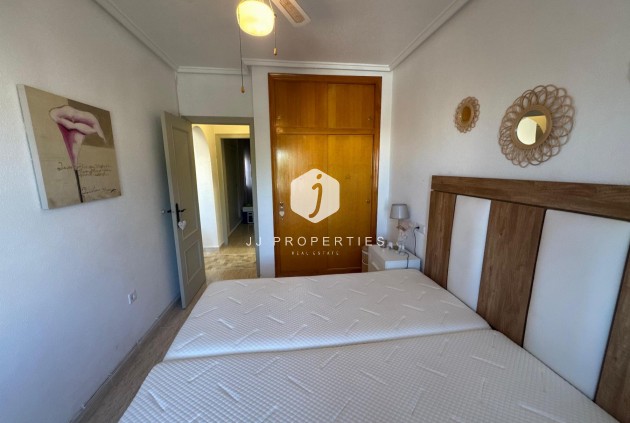 Tweedehands - Bungalow -
Orihuela Costa - Costa Blanca