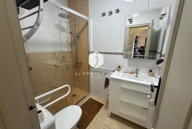 Tweedehands - Bungalow -
Orihuela Costa - Costa Blanca