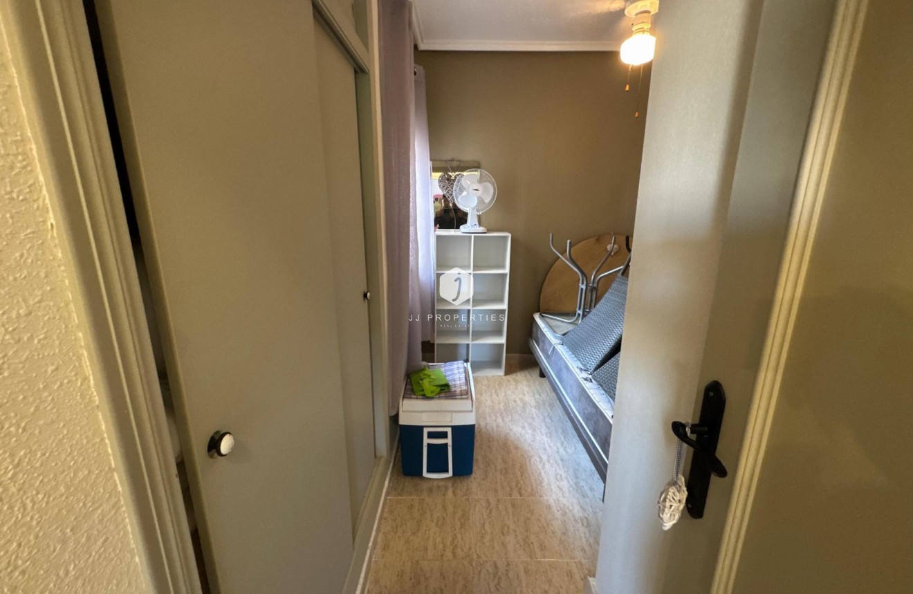 Tweedehands - Bungalow -
Orihuela Costa - Costa Blanca