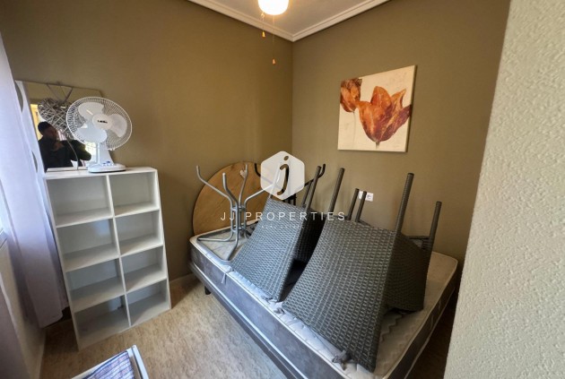 Tweedehands - Bungalow -
Orihuela Costa - Costa Blanca