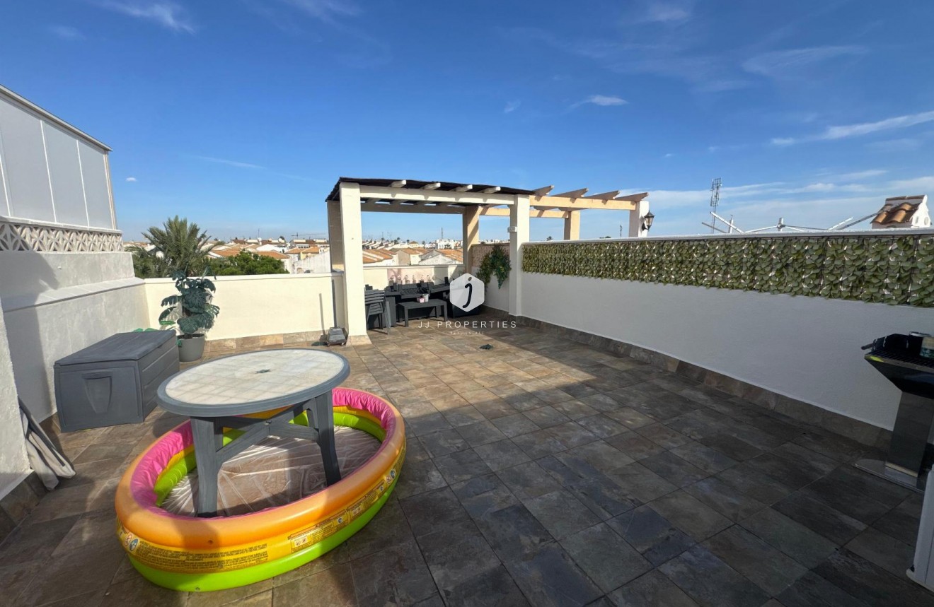 Tweedehands - Bungalow -
Orihuela Costa - Costa Blanca