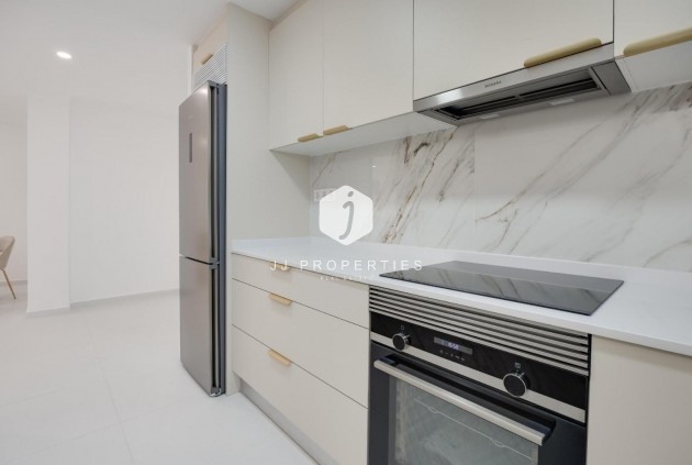 Tweedehands - Appartement / flat -
Torrevieja - Costa Blanca