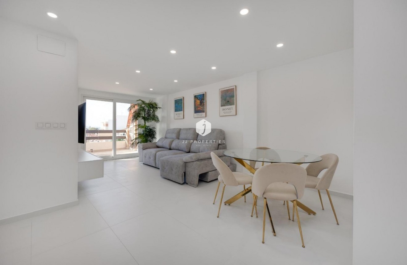 Tweedehands - Appartement / flat -
Torrevieja - Costa Blanca