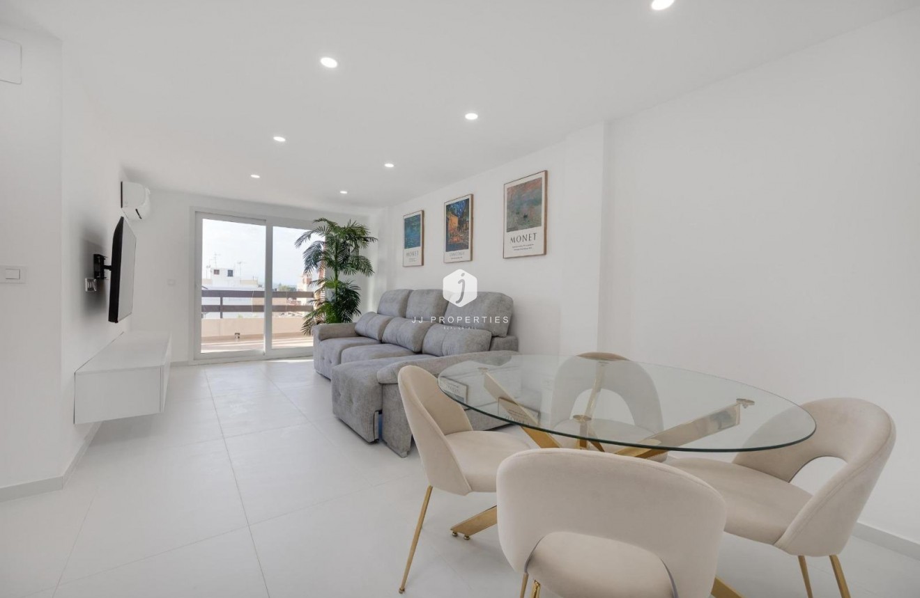Tweedehands - Appartement / flat -
Torrevieja - Costa Blanca
