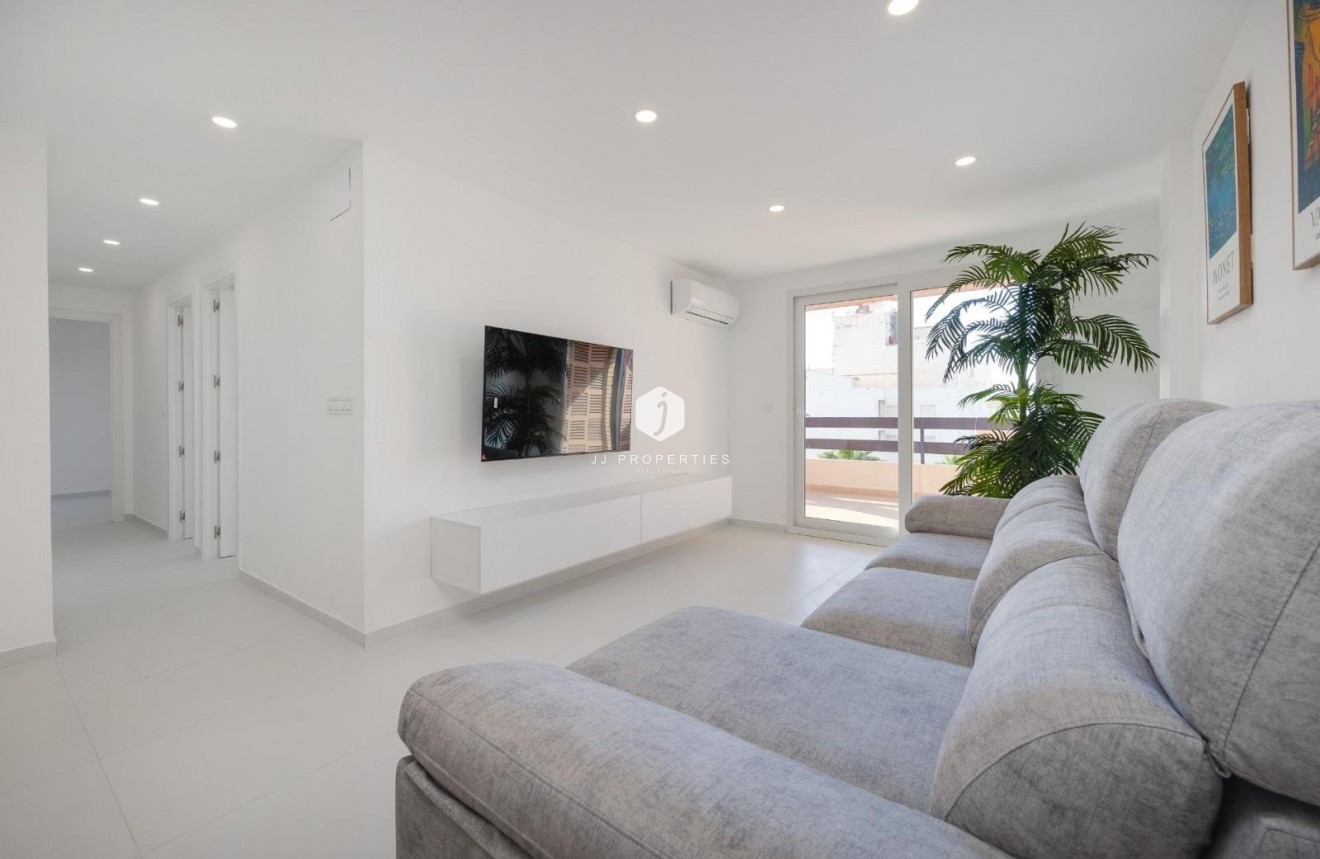 Tweedehands - Appartement / flat -
Torrevieja - Costa Blanca