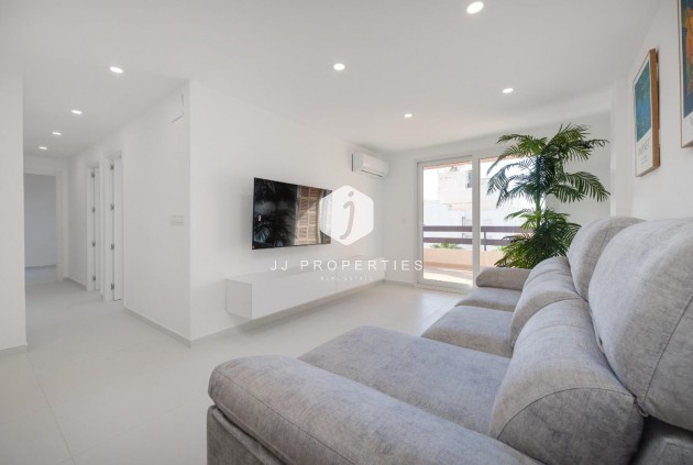 Tweedehands - Appartement / flat -
Torrevieja - Costa Blanca