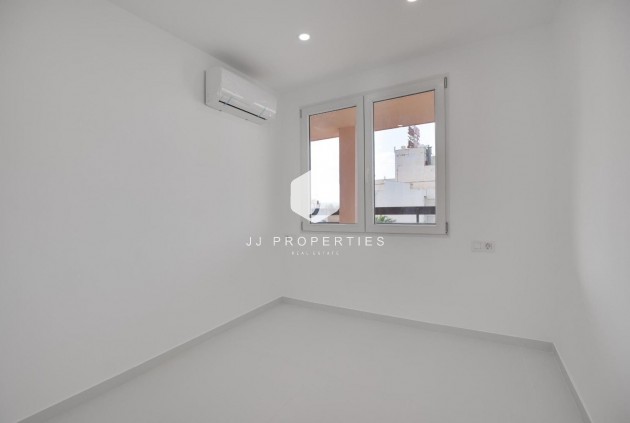 Tweedehands - Appartement / flat -
Torrevieja - Costa Blanca