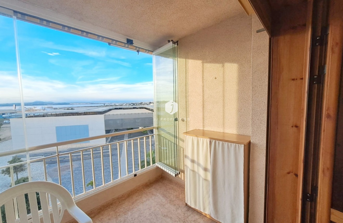 Tweedehands - Appartement / flat -
Torrevieja - Costa Blanca