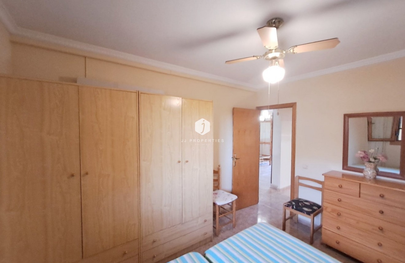 Tweedehands - Appartement / flat -
Torrevieja - Costa Blanca