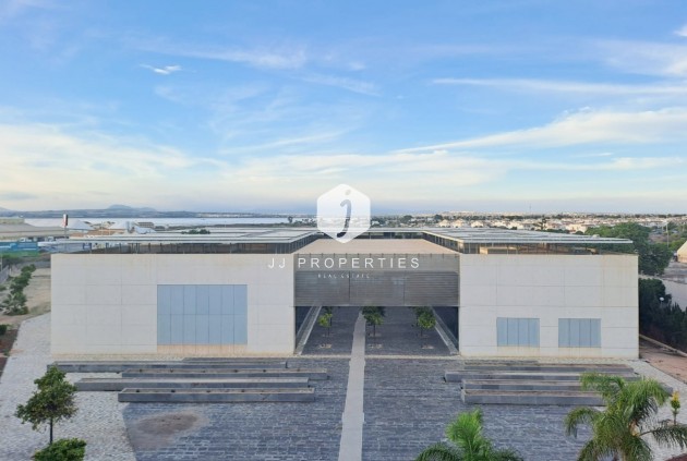 Tweedehands - Appartement / flat -
Torrevieja - Costa Blanca