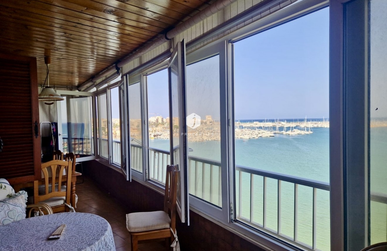 Tweedehands - Appartement / flat -
Torrevieja - Costa Blanca