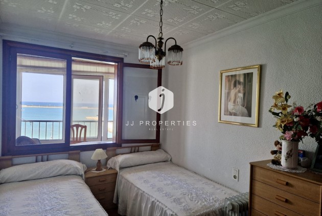 Tweedehands - Appartement / flat -
Torrevieja - Costa Blanca
