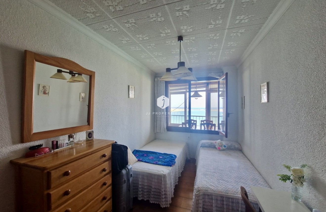 Tweedehands - Appartement / flat -
Torrevieja - Costa Blanca