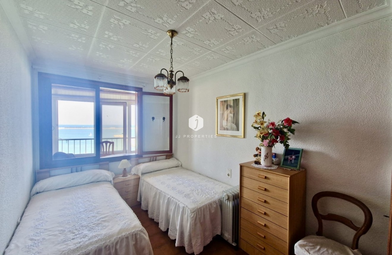 Tweedehands - Appartement / flat -
Torrevieja - Costa Blanca