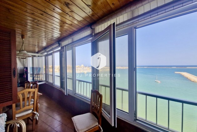 Tweedehands - Appartement / flat -
Torrevieja - Costa Blanca