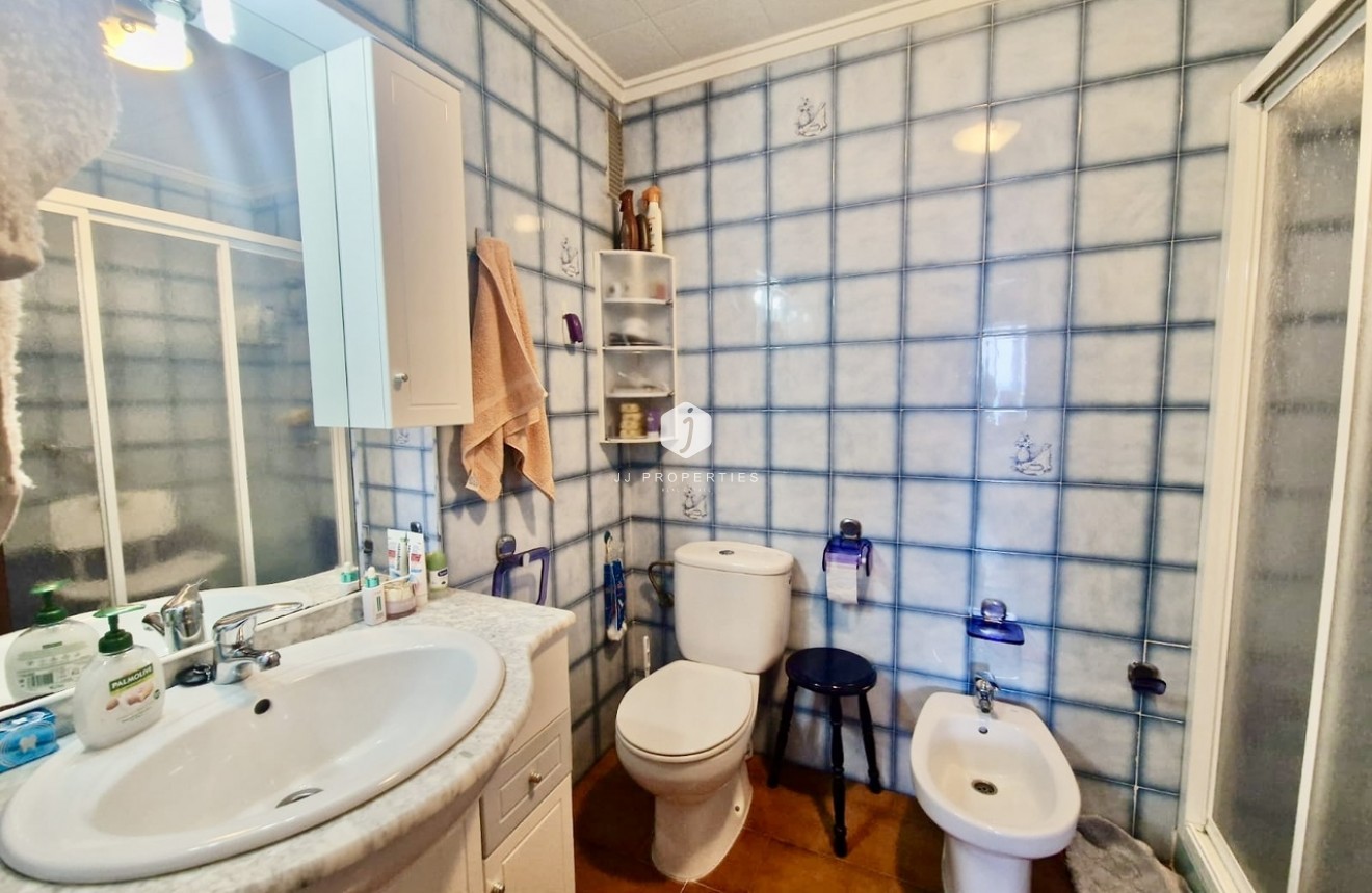 Tweedehands - Appartement / flat -
Torrevieja - Costa Blanca