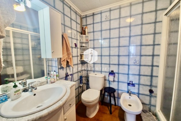 Tweedehands - Appartement / flat -
Torrevieja - Costa Blanca