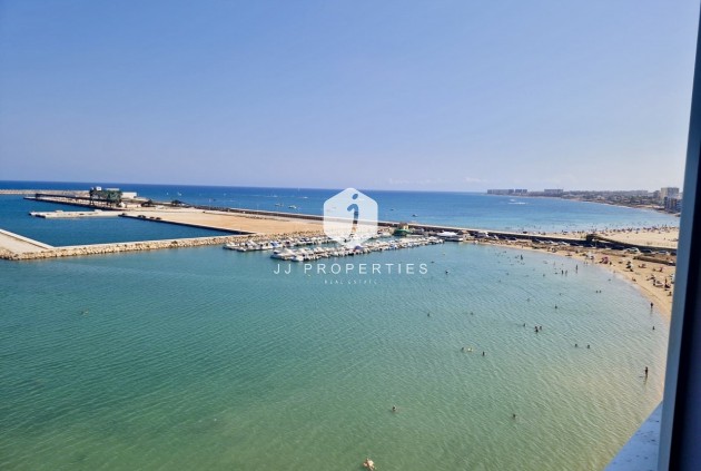 Tweedehands - Appartement / flat -
Torrevieja - Costa Blanca