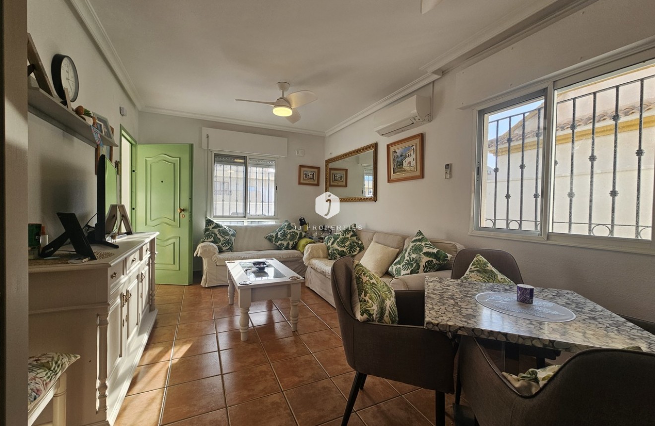 Tweedehands - Bungalow -
La Zenia - Costa Blanca