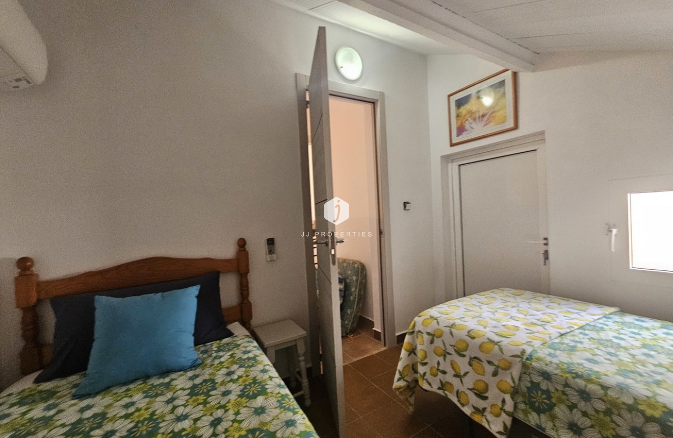 Tweedehands - Bungalow -
La Zenia - Costa Blanca