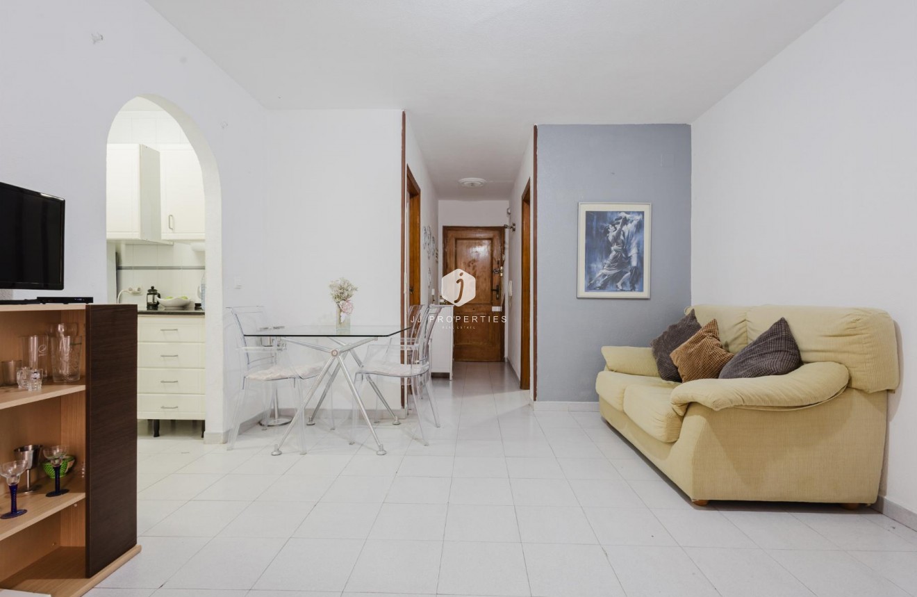 Tweedehands - Appartement / flat -
Torrevieja - Costa Blanca