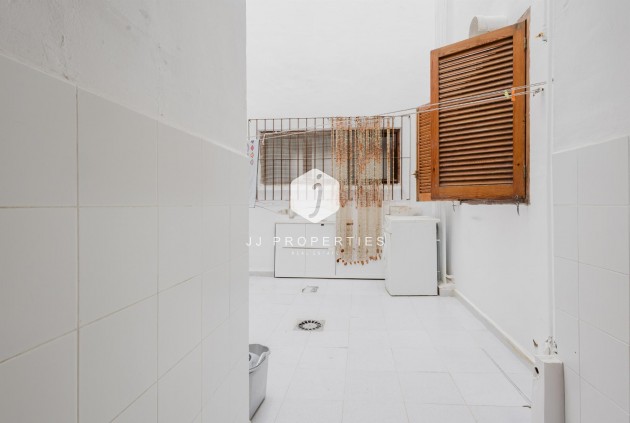 Tweedehands - Appartement / flat -
Torrevieja - Costa Blanca