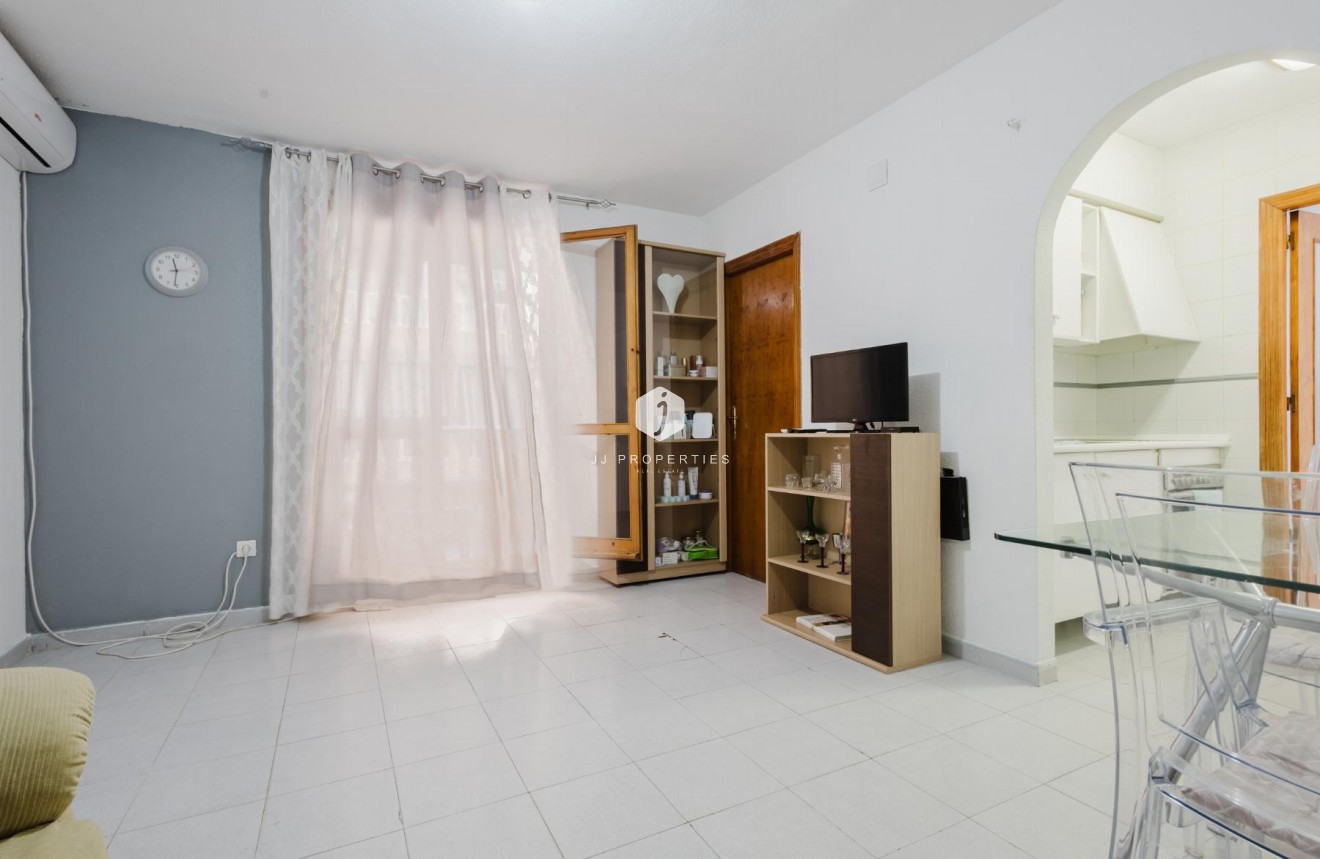 Tweedehands - Appartement / flat -
Torrevieja - Costa Blanca