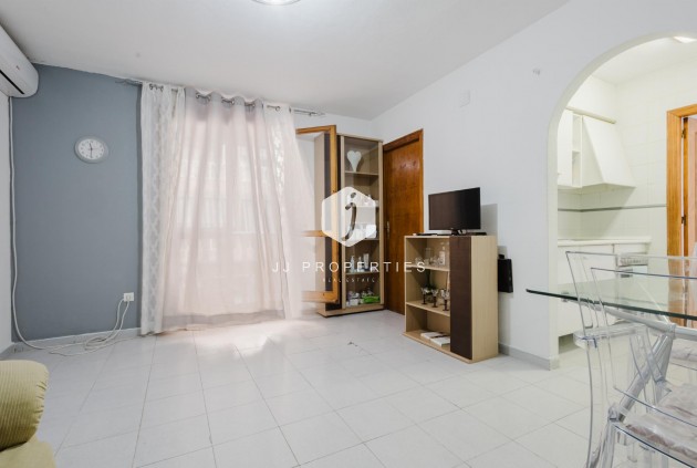 Tweedehands - Appartement / flat -
Torrevieja - Costa Blanca