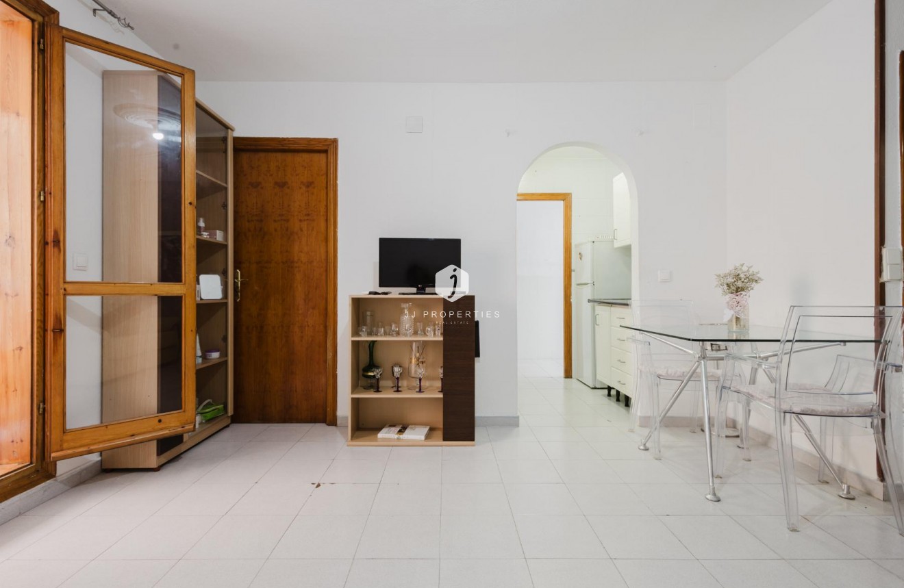 Tweedehands - Appartement / flat -
Torrevieja - Costa Blanca