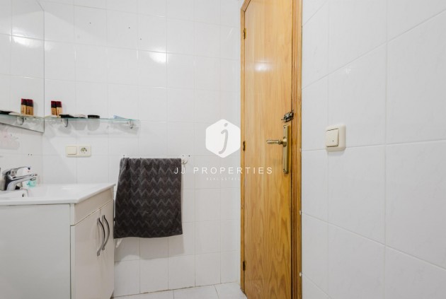 Tweedehands - Appartement / flat -
Torrevieja - Costa Blanca