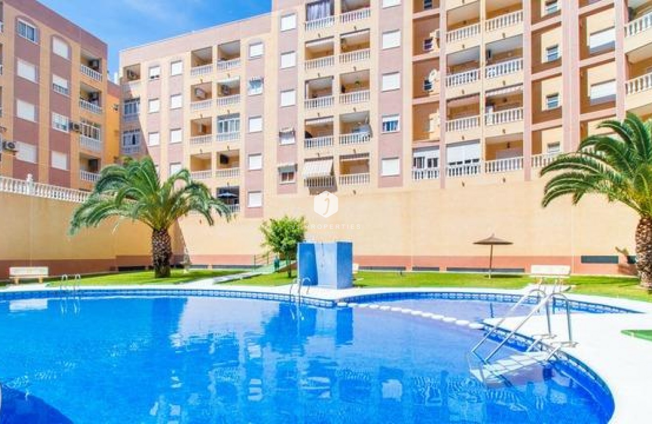 Tweedehands - Appartement / flat -
Torrevieja - PARQUE DE LAS NACIONES
