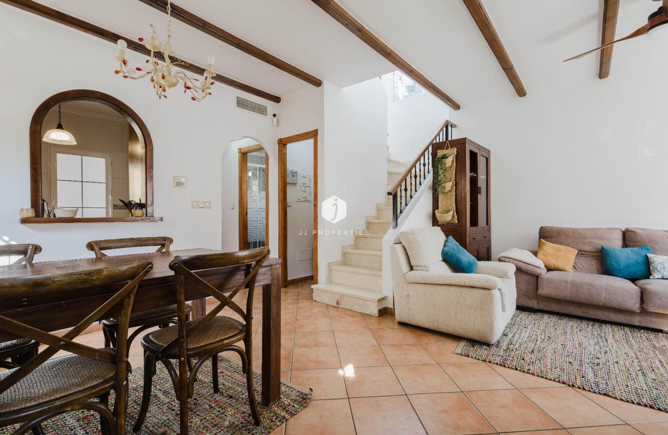 Tweedehands - Villa -
Algorfa - Inland