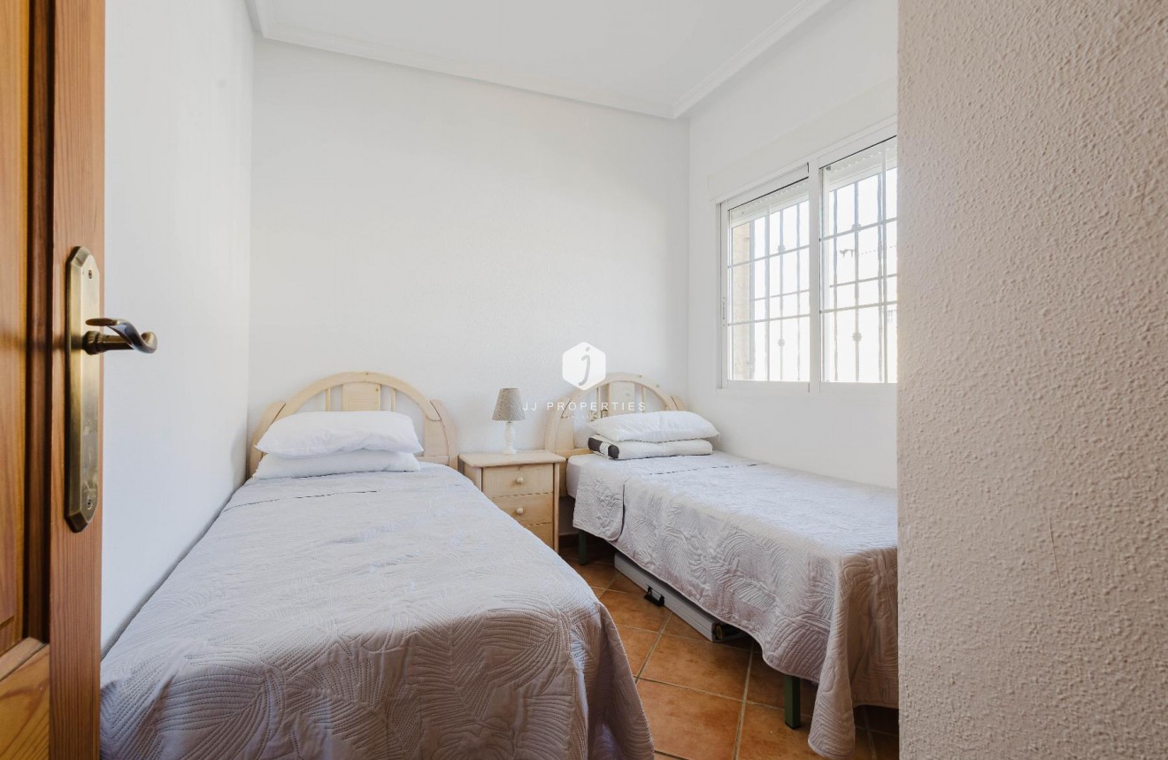 Tweedehands - Villa -
Algorfa - Inland