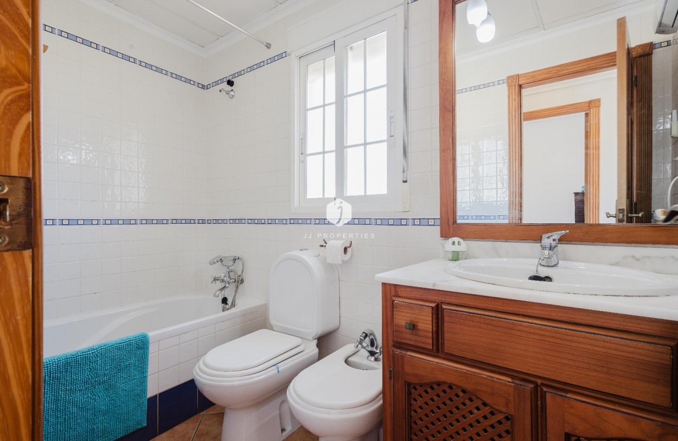 Tweedehands - Villa -
Algorfa - Inland