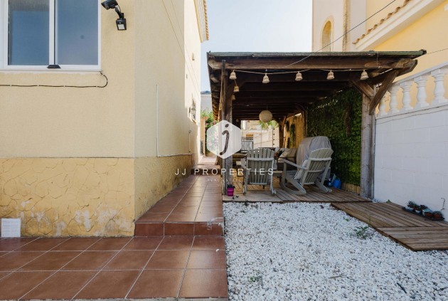 Tweedehands - Villa -
Algorfa - Inland