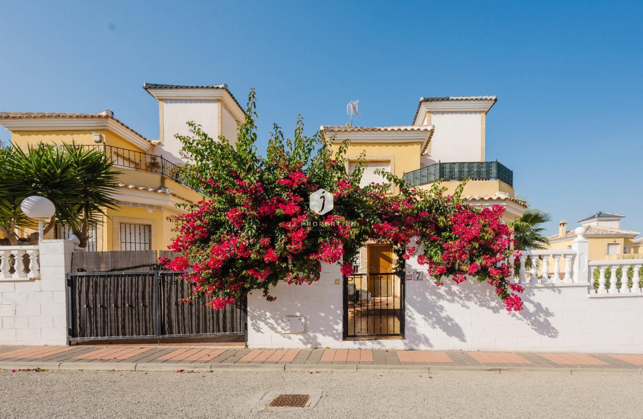 Tweedehands - Villa -
Algorfa - Inland