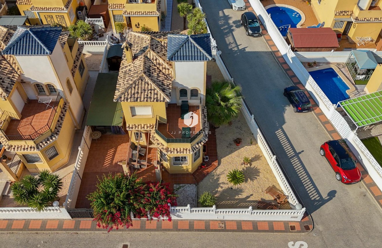 Tweedehands - Villa -
Algorfa - Inland