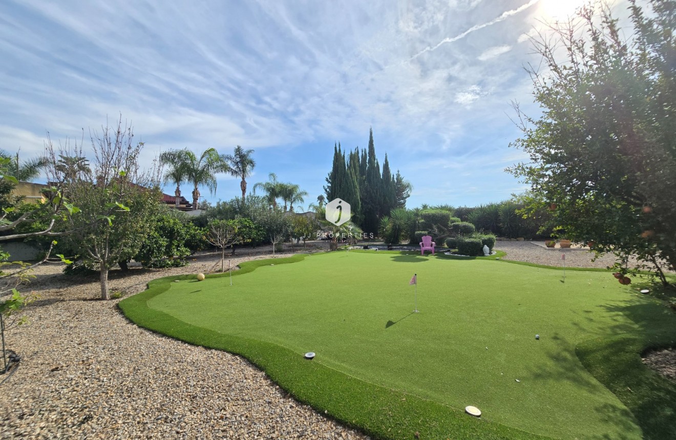 Tweedehands - Landelijk eigendom -
Dolores - Costa Blanca