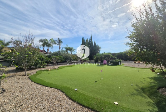 Tweedehands - Landelijk eigendom -
Dolores - Costa Blanca