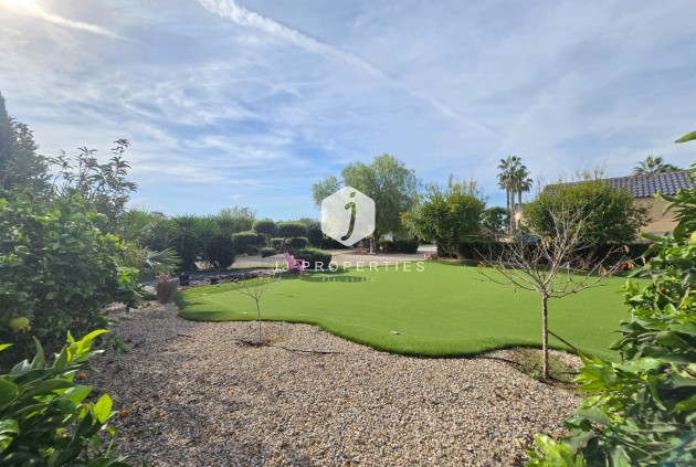 Tweedehands - Landelijk eigendom -
Dolores - Costa Blanca