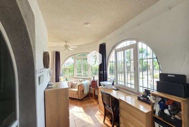 Tweedehands - Landelijk eigendom -
Dolores - Costa Blanca