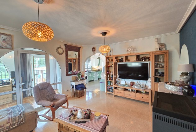 Tweedehands - Landelijk eigendom -
Dolores - Costa Blanca