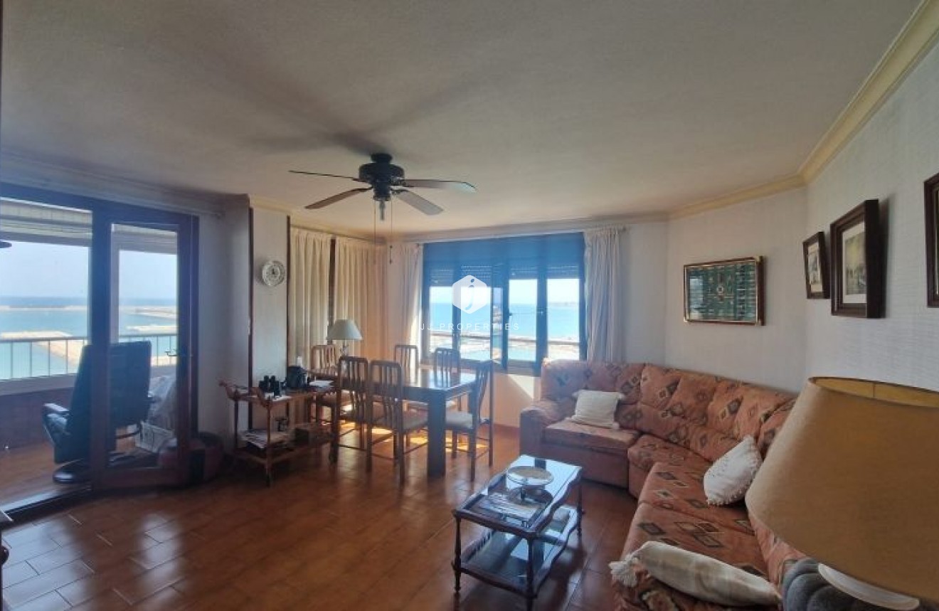 Tweedehands - Appartement / flat -
Torrevieja - Costa Blanca